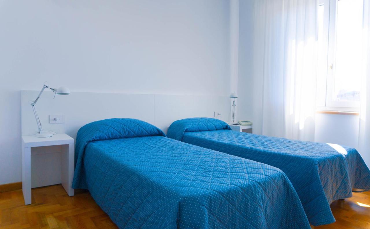 Hotel Mistral Oristano Extérieur photo