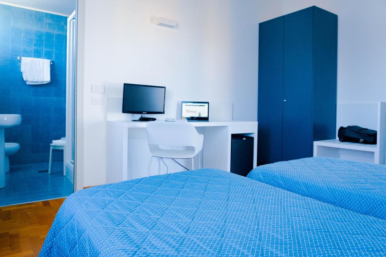 Hotel Mistral Oristano Extérieur photo