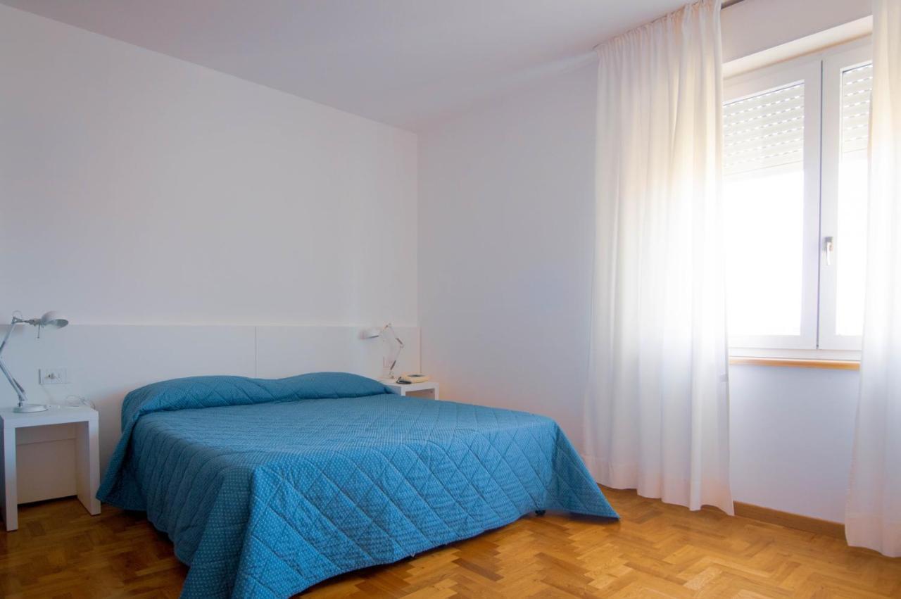 Hotel Mistral Oristano Extérieur photo