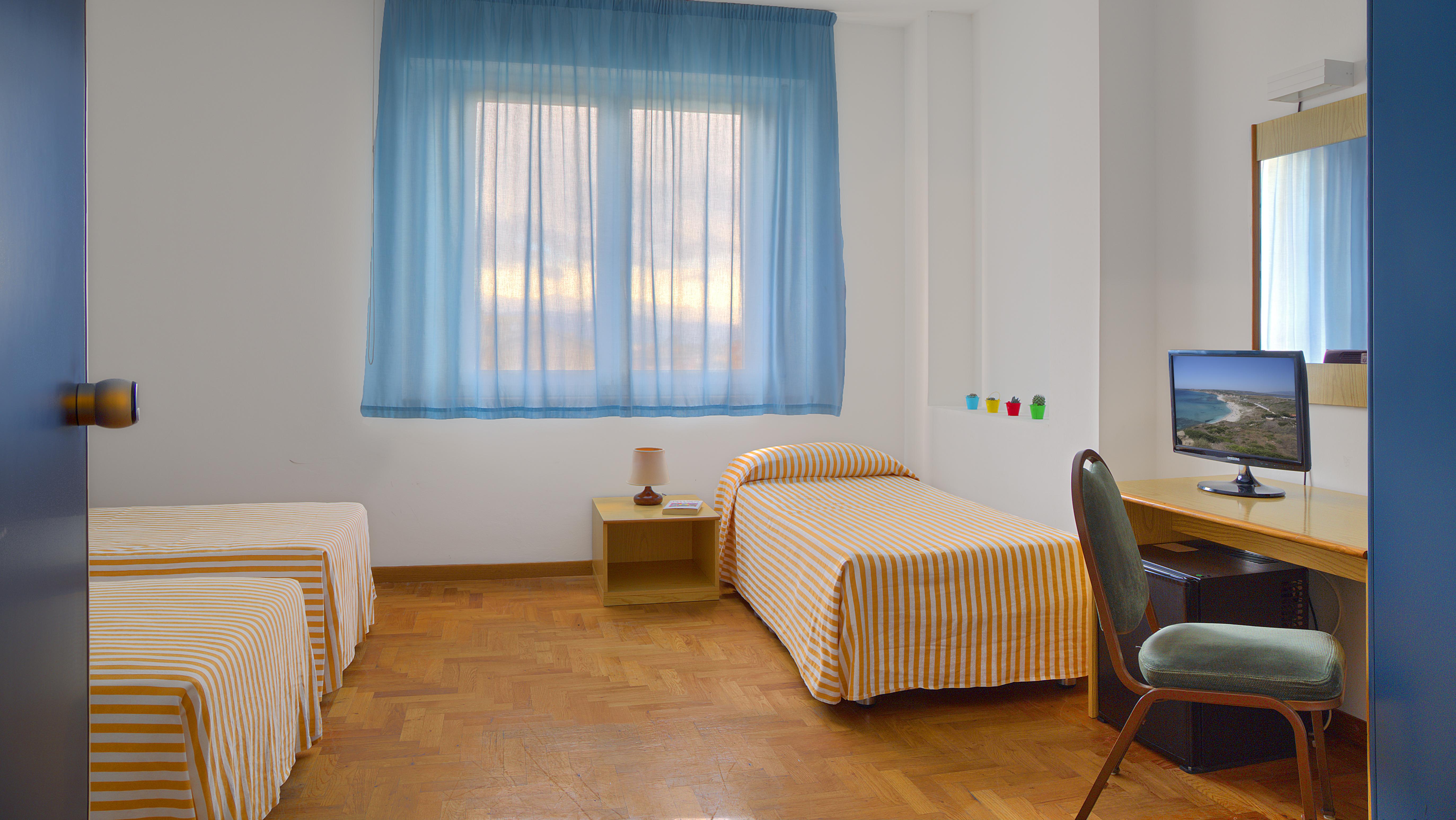 Hotel Mistral Oristano Extérieur photo