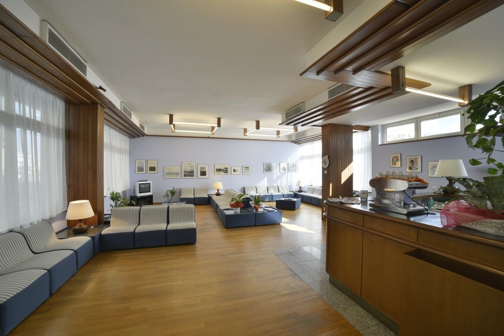 Hotel Mistral Oristano Extérieur photo