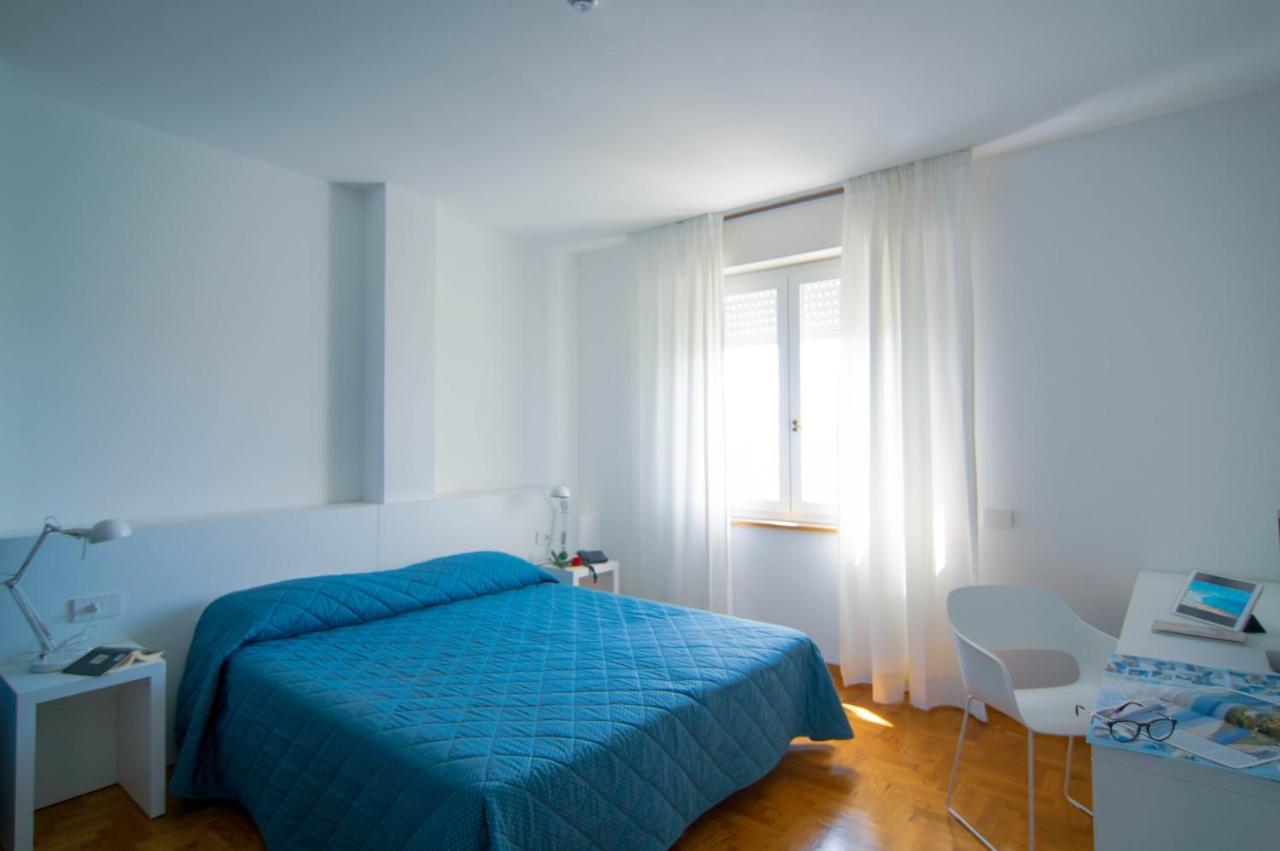 Hotel Mistral Oristano Extérieur photo